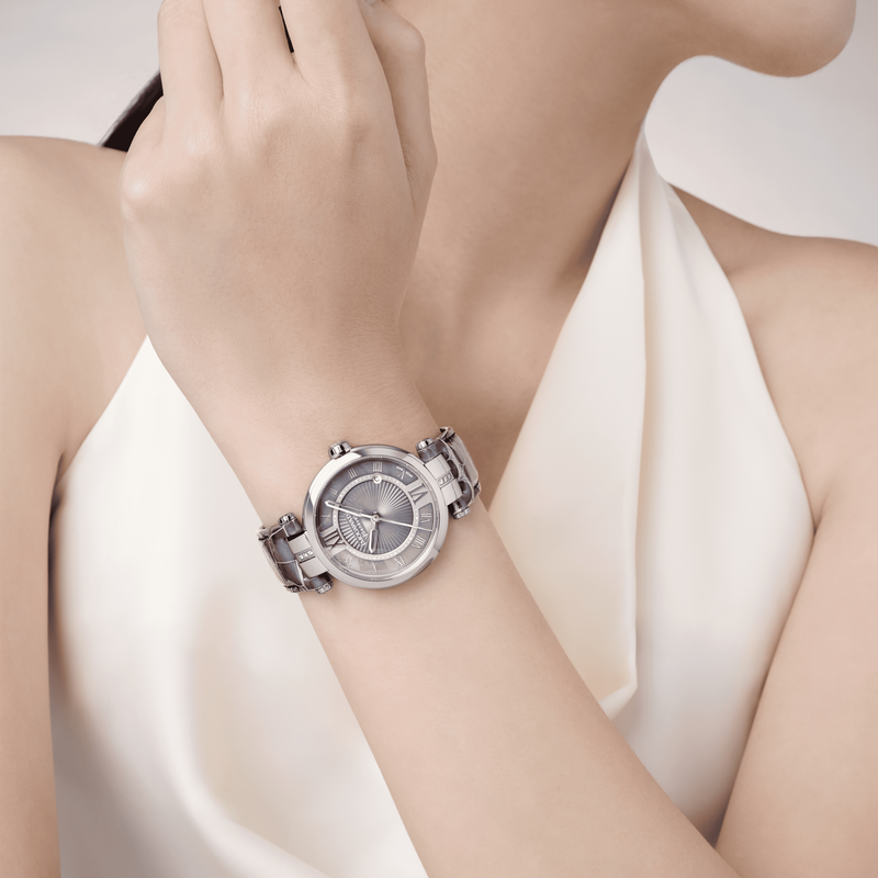La Classique Lady with Mother of Pearl & Alligator Leather
