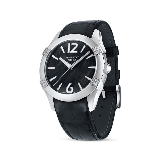 La Griffe Lady in Black Leather